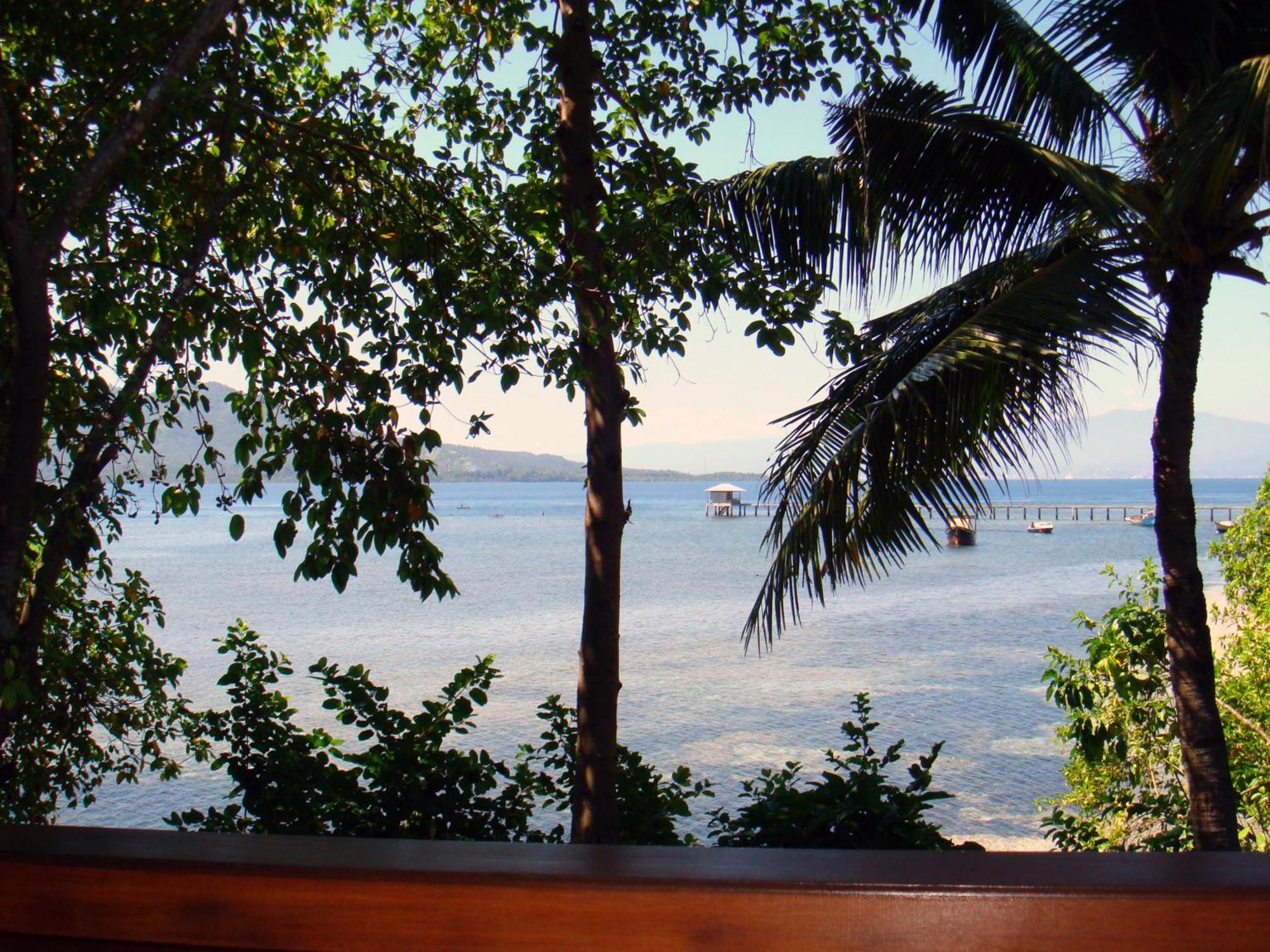 Bunaken Divers Sea Breeze Resort Buitenkant foto