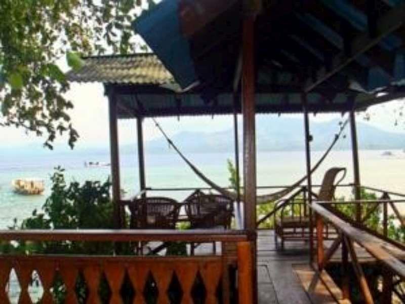 Bunaken Divers Sea Breeze Resort Buitenkant foto