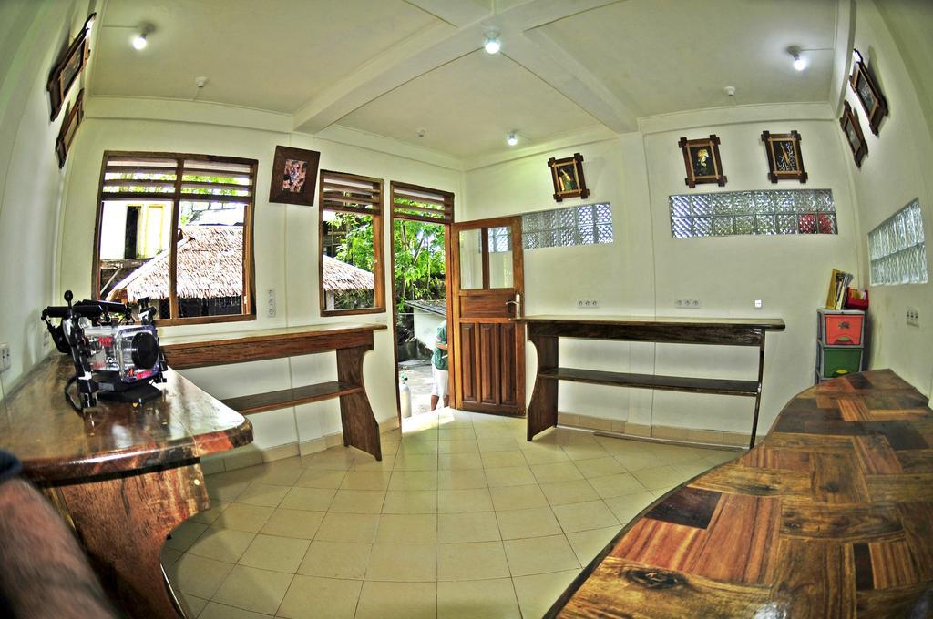Bunaken Divers Sea Breeze Resort Buitenkant foto