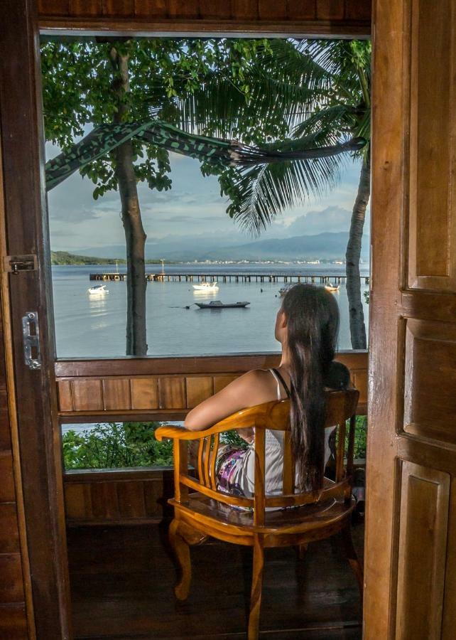 Bunaken Divers Sea Breeze Resort Buitenkant foto